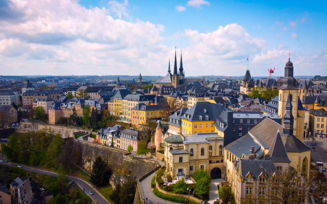 E-Rechnung in Luxemburg: Der Weg von B2G zu B2B und der europäische Rahmen durch ViDA
